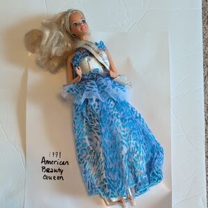 Barbie 1991 American Beauty Queen Doll in Blue Sparkle Gown